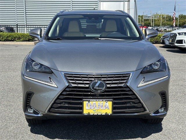 2021 Lexus NX 300 photo 2