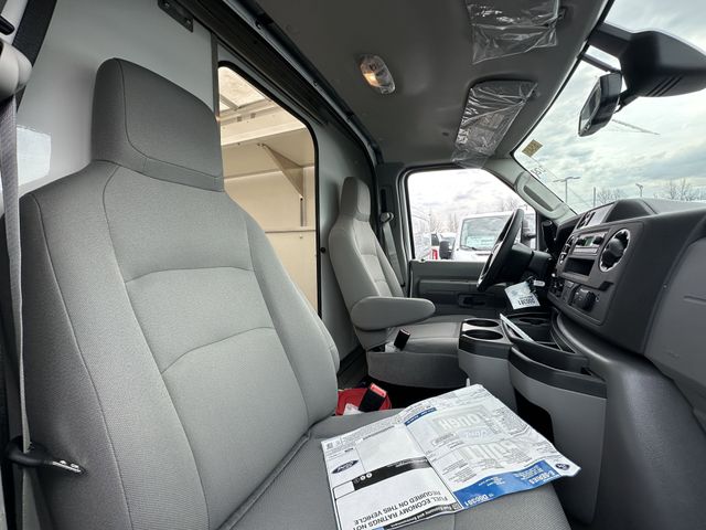 2026 Ford E-Series Cutaway Base - Photo 52