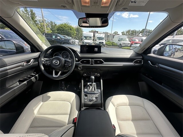 2024 Mazda CX-5 2.5 S Preferred photo 2