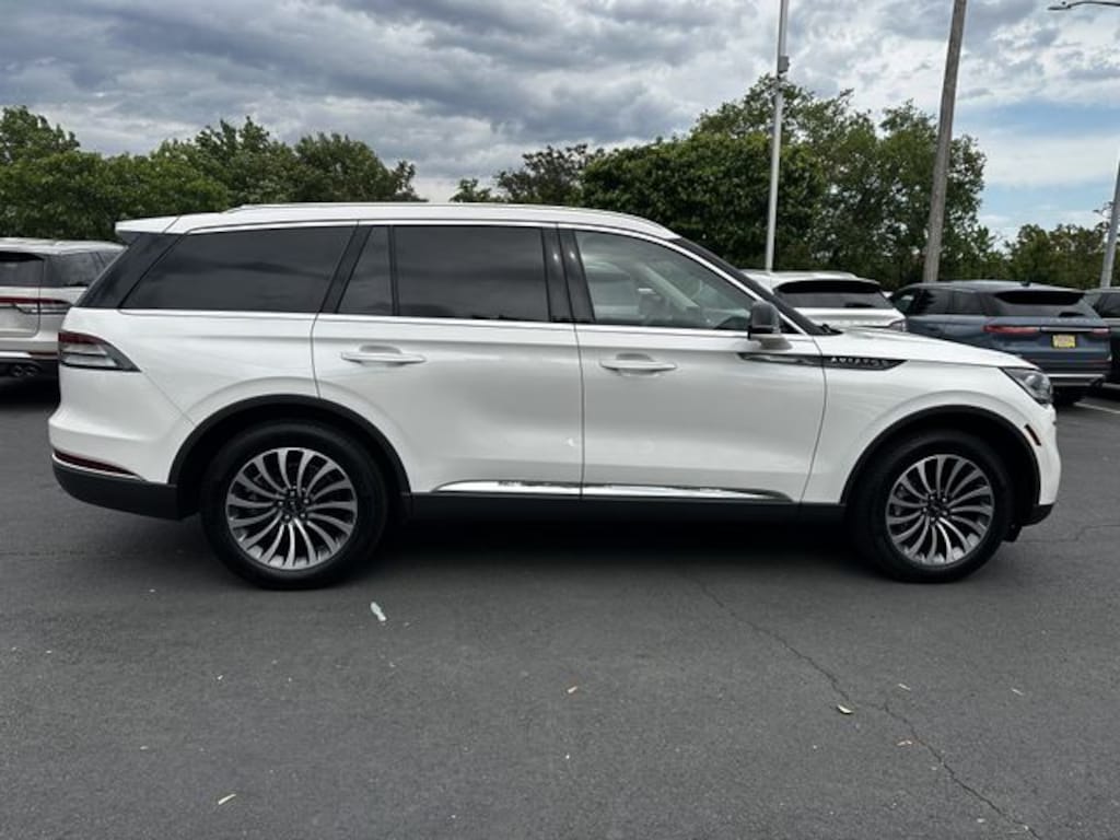 Certified 2024 Lincoln Aviator Reserve SUV