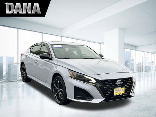2024 Nissan Altima SR