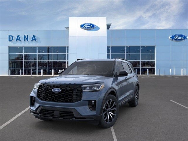 2025 Ford Explorer ST-Line photo 2