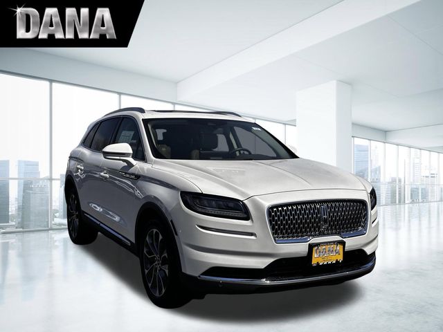 2023 Lincoln Nautilus Reserve AWD's photo