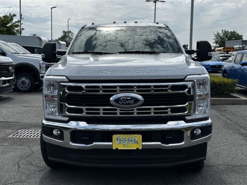 New 2024 Ford F-350 Chassis XL Chassis