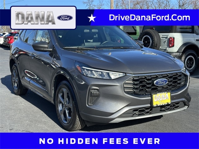 2023 Ford Escape ST-Line's photo