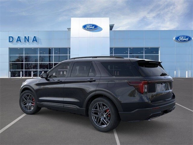 2025 Ford Explorer ST-Line photo 2