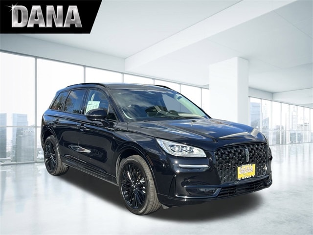 2023 Lincoln Corsair Reserve's photo