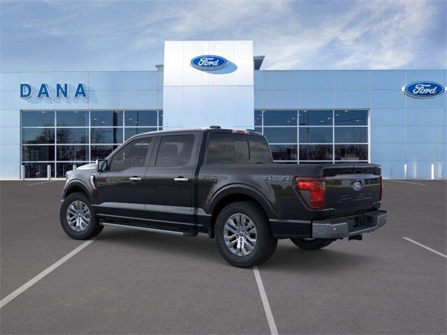 2025 Ford F-150 XLT photo 3