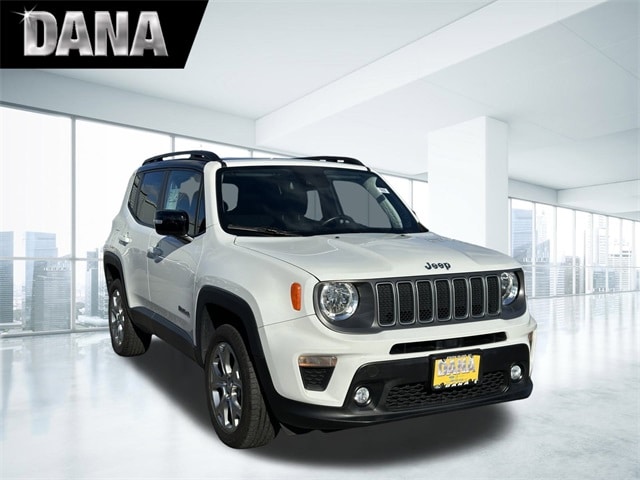2023 Jeep Renegade Limited's photo