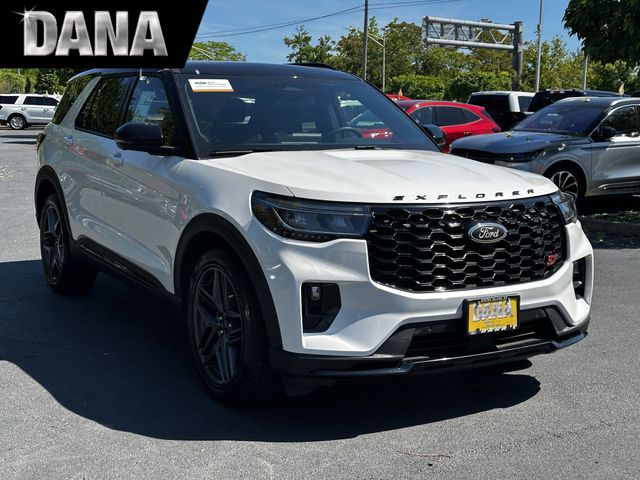 2025 Ford Explorer ST 4WD (PL535)'s photo
