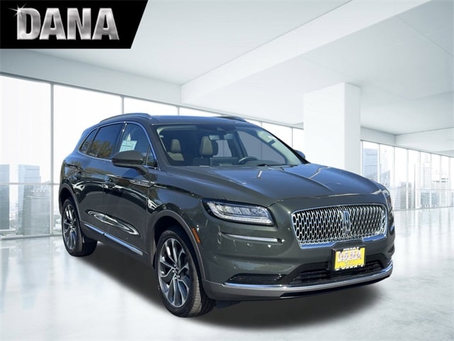 2023 Lincoln Nautilus Reserve's photo