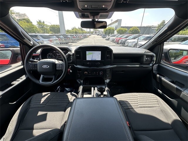 2022 Ford F-150 XL photo 3