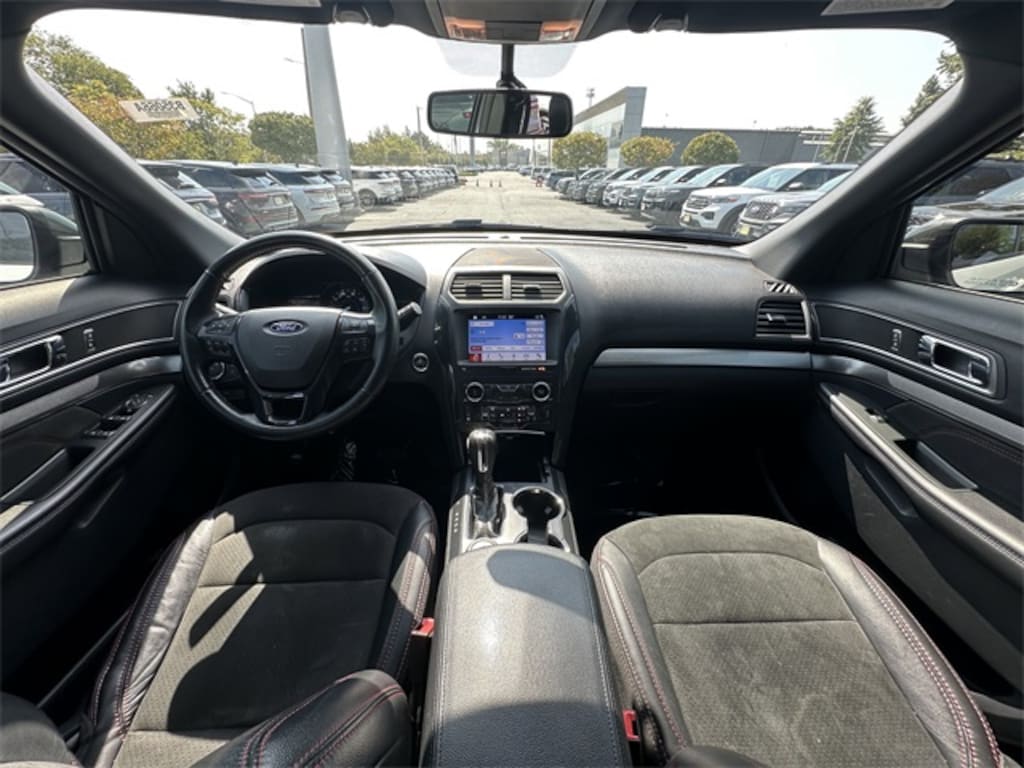 Certified 2019 Ford Explorer XLT SUV
