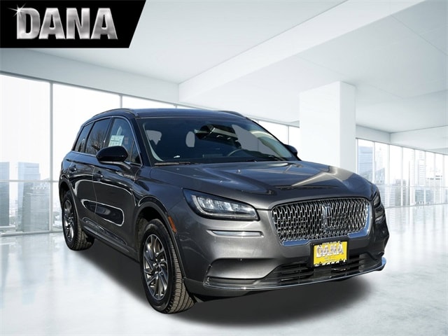 2022 Lincoln Corsair Base