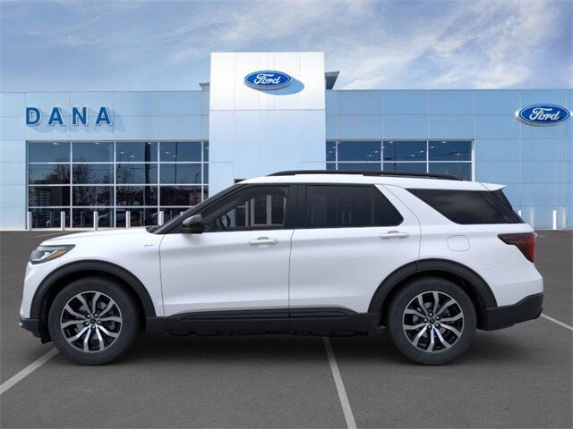 2025 Ford Explorer ST-Line photo 3