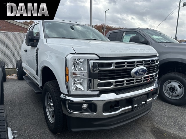 2024 Ford F-350 Super Duty Chassis Cab