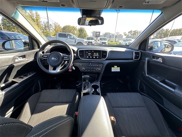 2022 Kia Sportage LX photo 3
