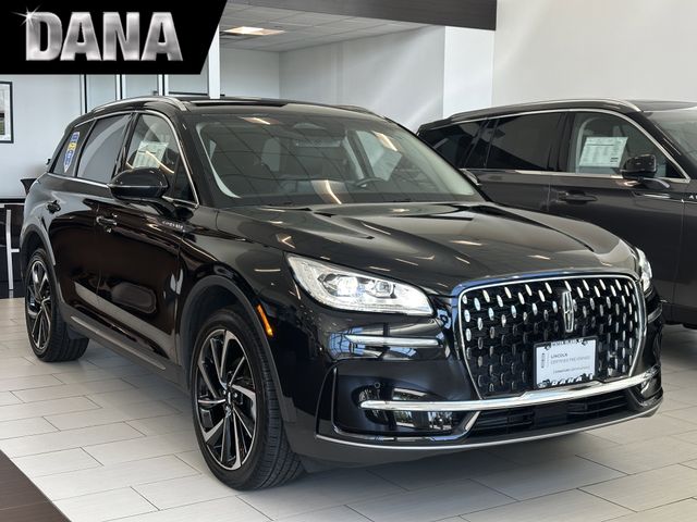 2023 Lincoln Corsair Reserve AWD's photo