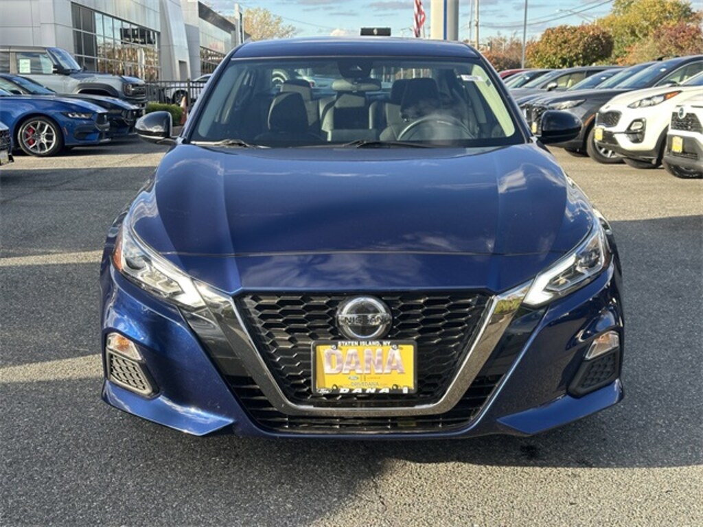 Certified 2022 Nissan Altima 2.5 SR Sedan
