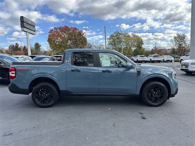 2023 Ford Maverick XLT photo 3
