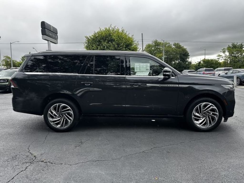 Certified 2025 Lincoln Navigator L Reserve SUV