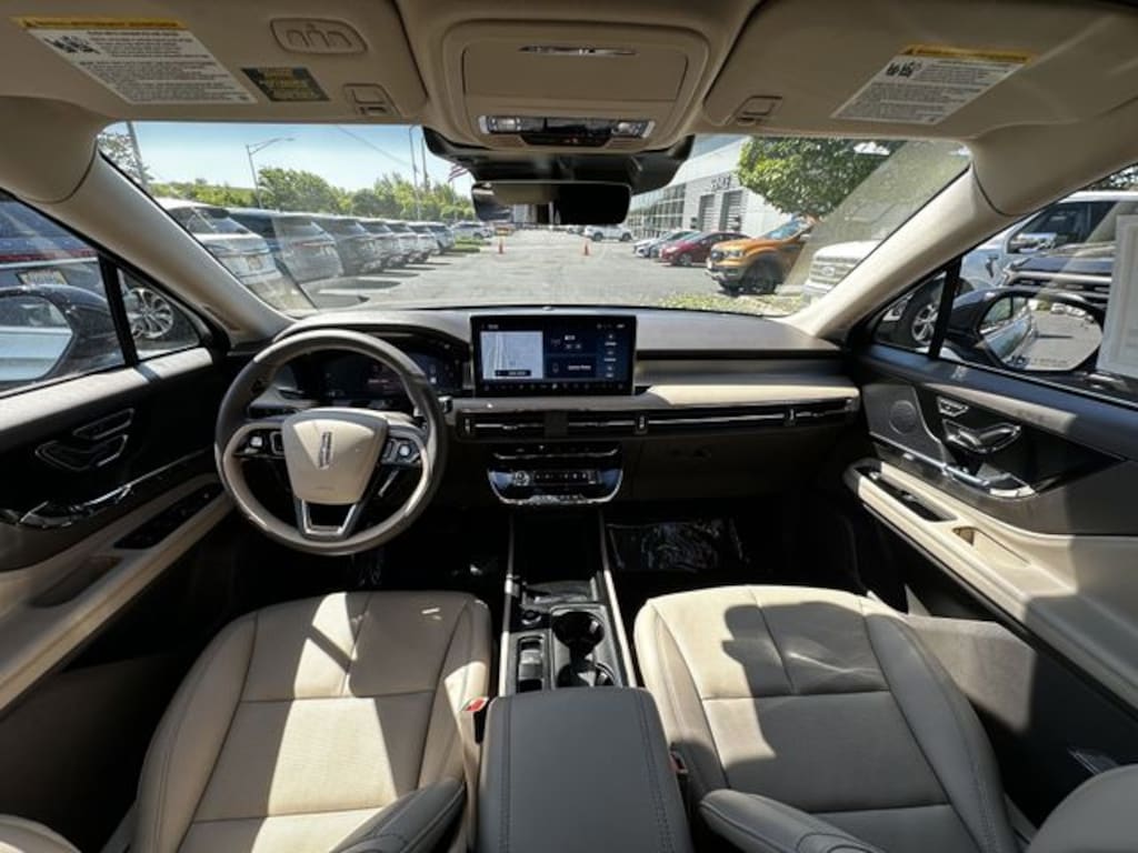 Certified 2024 Lincoln Corsair Premiere SUV