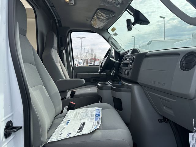 2026 Ford E-Series Cutaway Base - Photo 46