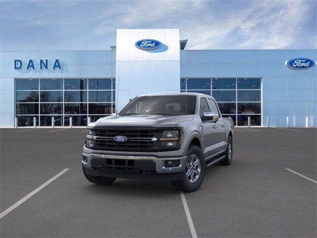 2025 Ford F-150 XLT photo 2