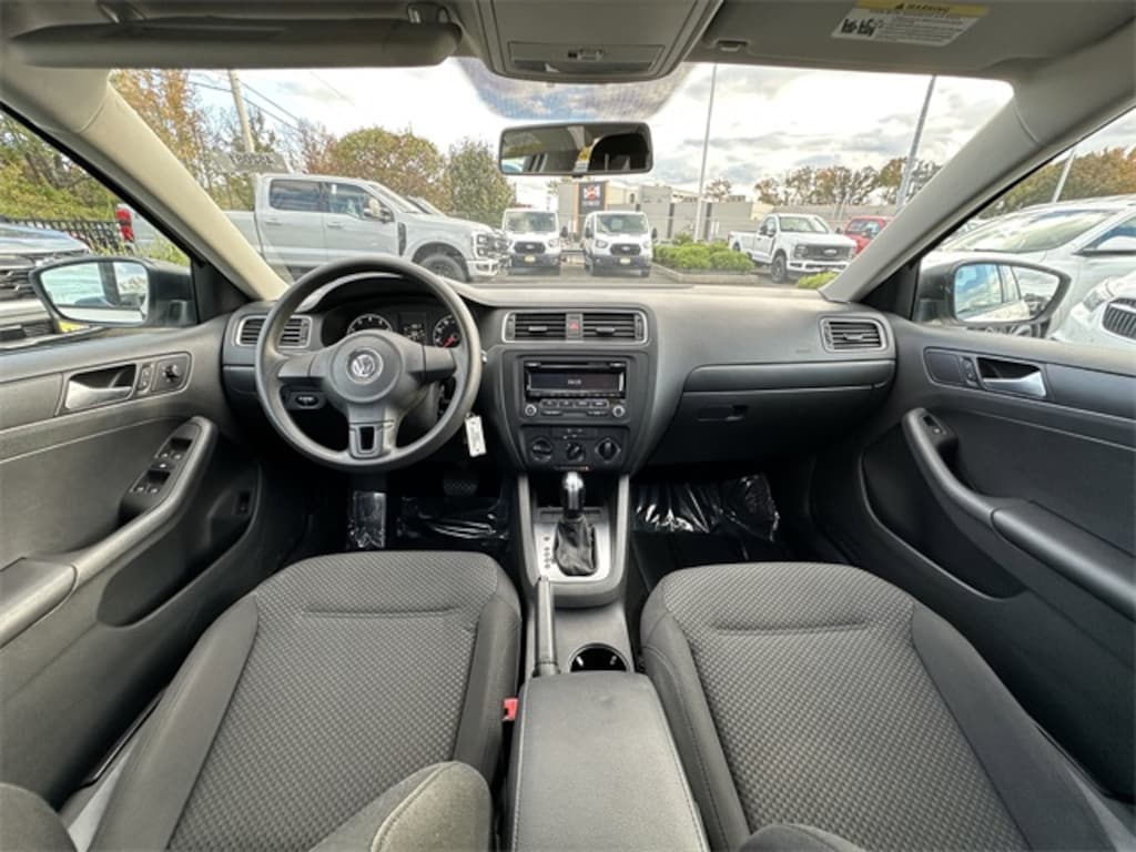 Used 2013 Volkswagen Jetta 2.0L S Sedan
