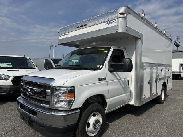 2026 Ford E-Series Cutaway Base - Photo 9