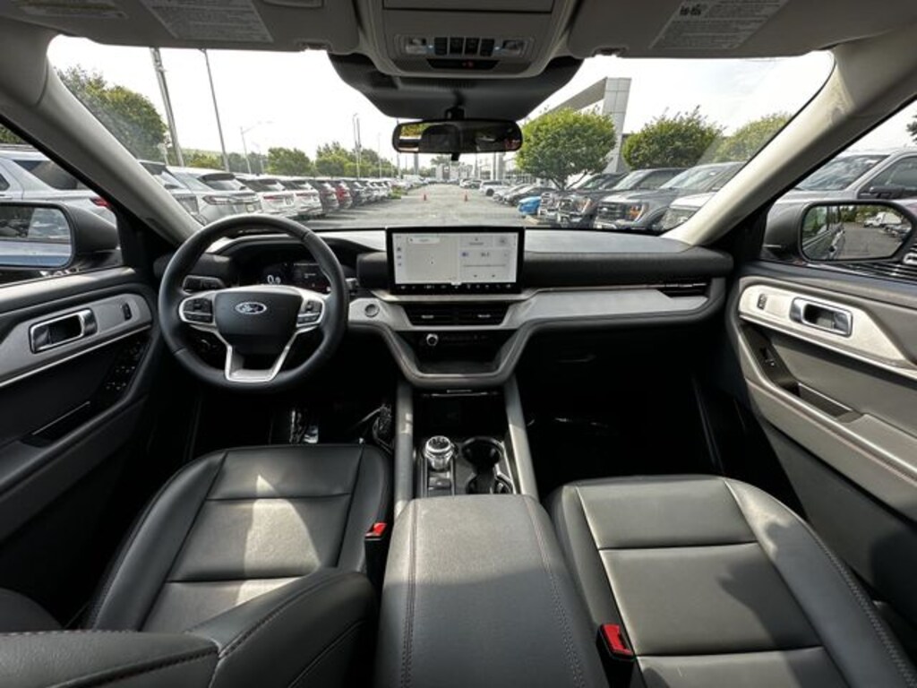 Certified 2025 Ford Explorer Active SUV
