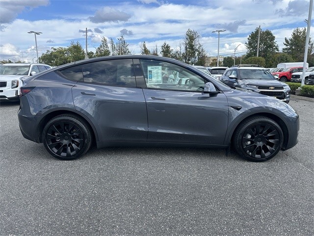 2023 Tesla Model Y Long Range photo 4