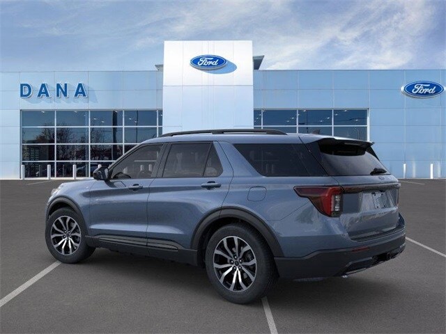 2025 Ford Explorer ST-Line photo 4