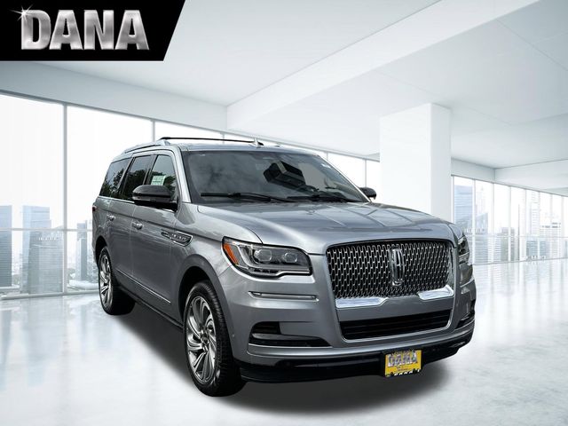 2023 Lincoln Navigator Reserve 4WD's photo
