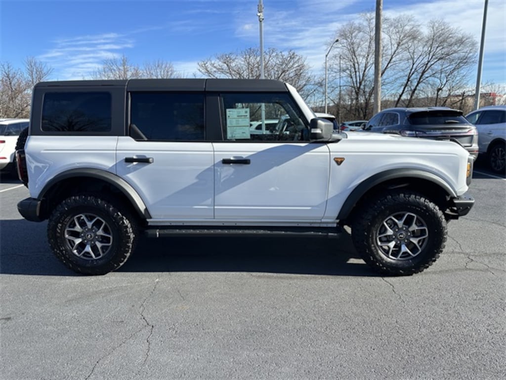 Certified 2024 Ford Bronco Badlands SUV
