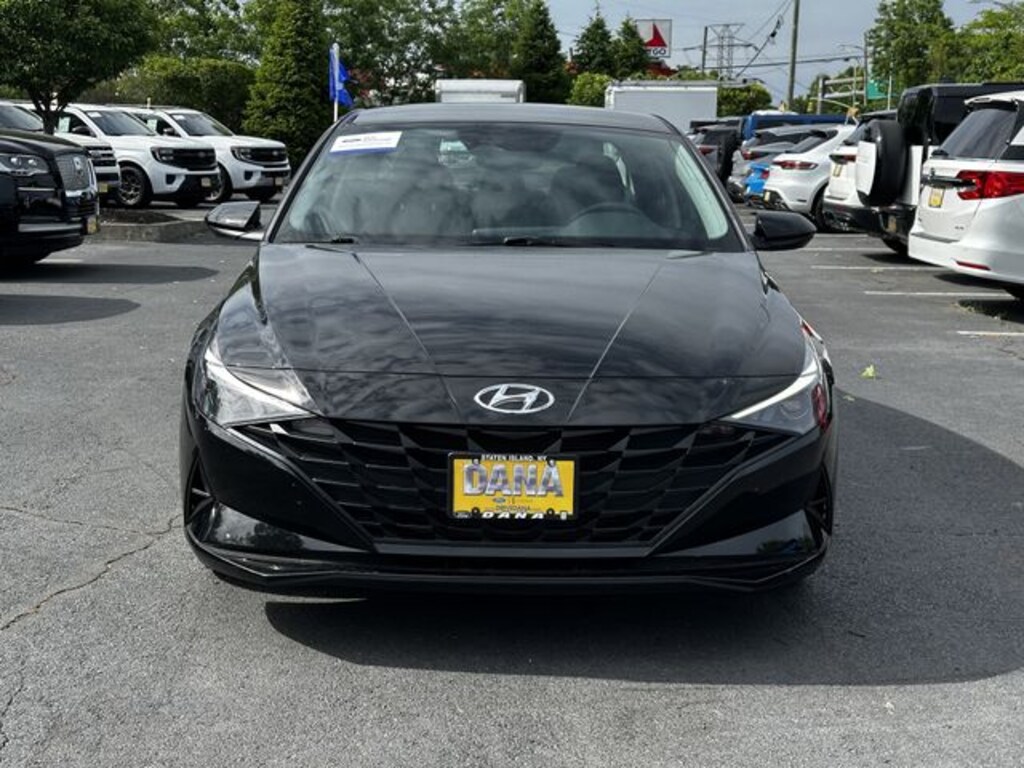 Certified 2023 Hyundai Elantra SE Sedan