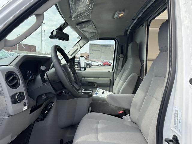 2026 Ford E-Series Cutaway Base - Photo 29