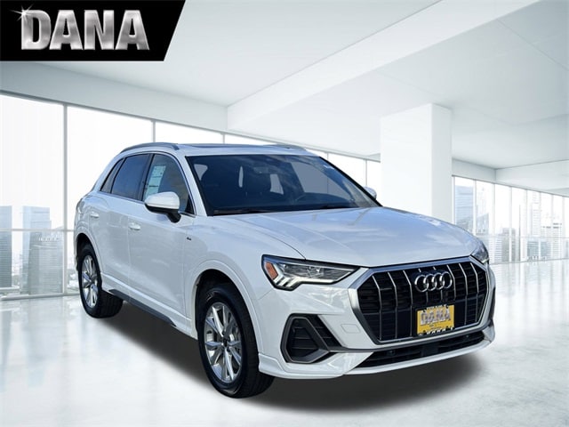 2024 Audi Q3 S Line Premium's photo