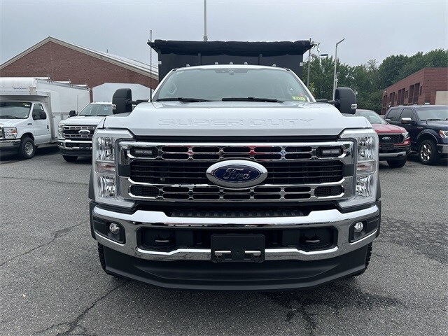 2025 Ford F-550 XL photo 2