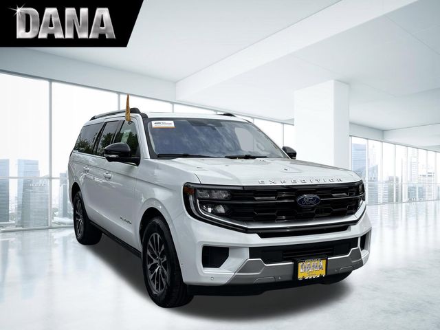 2025 Ford Expedition Platinum MAX 4x4's photo