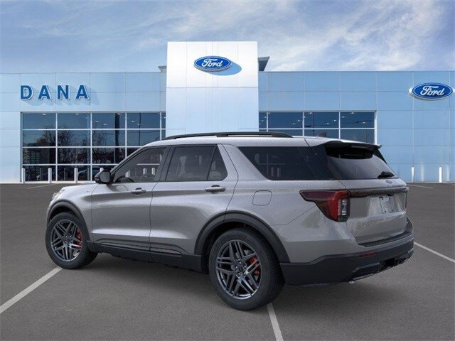 2025 Ford Explorer ST-Line photo 2
