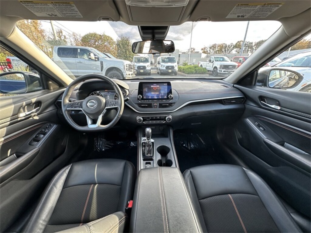 Certified 2022 Nissan Altima 2.5 SR Sedan