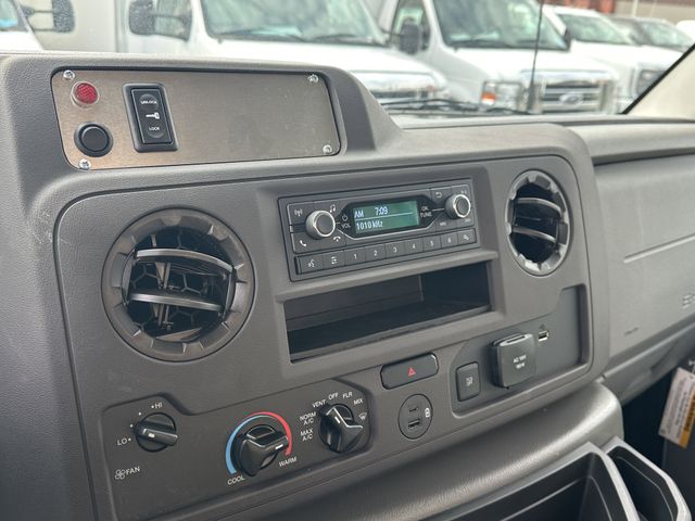2026 Ford E-Series Cutaway Base - Photo 35