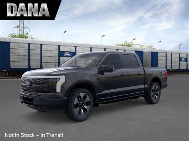 2025 Ford F-150 Lightning Platinum's photo