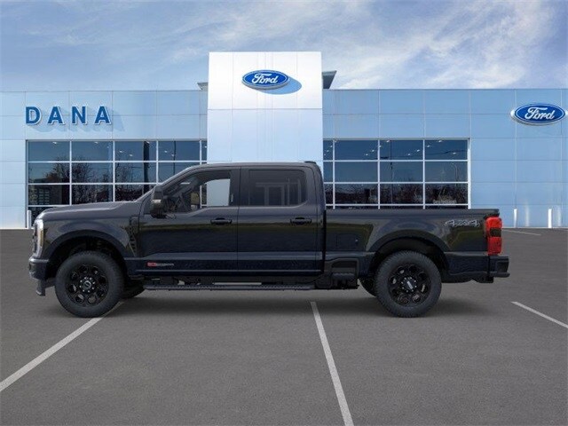 2026 Ford F-250 Lariat photo 2