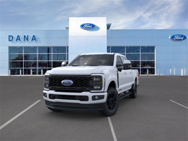 2024 Ford F-250 XLT photo 2
