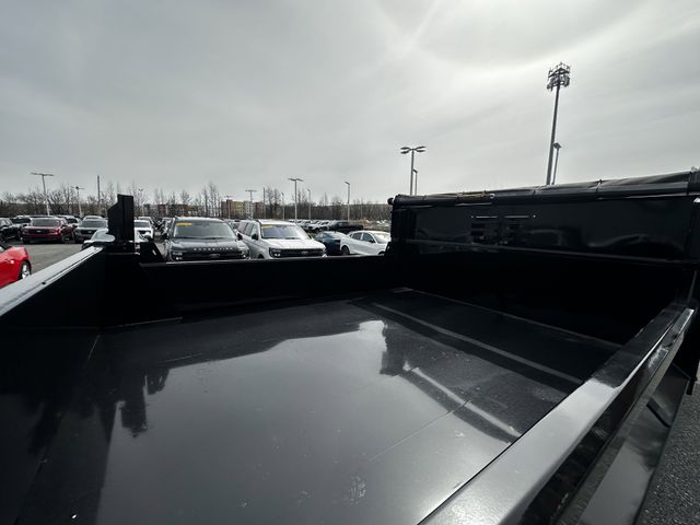 2024 Ford F-600 Super Duty Chassis Cab XL - Photo 35