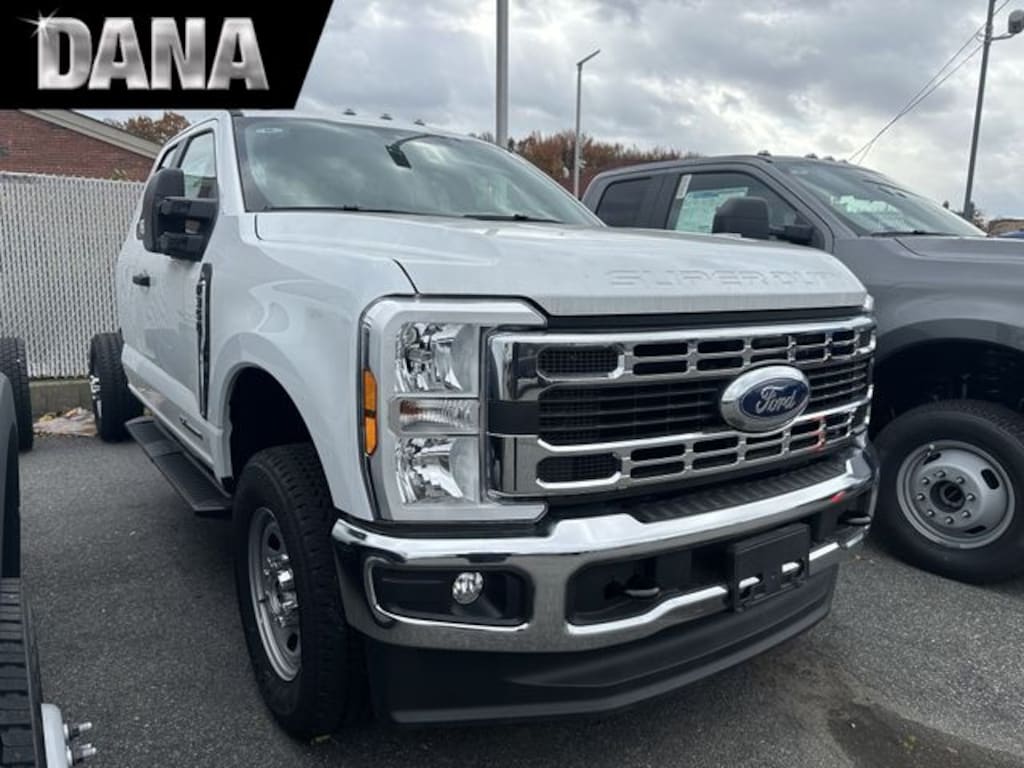 New 2024 Ford F-350 Chassis XL Chassis