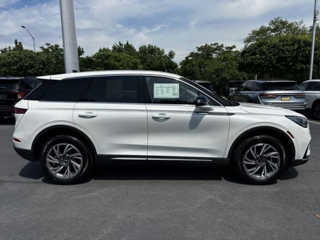 Certified 2023 Lincoln Corsair Standard SUV