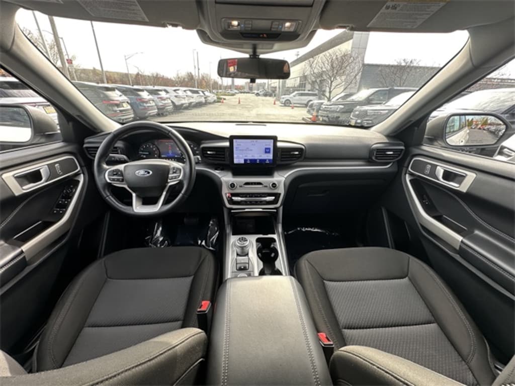 Certified 2022 Ford Explorer XLT SUV
